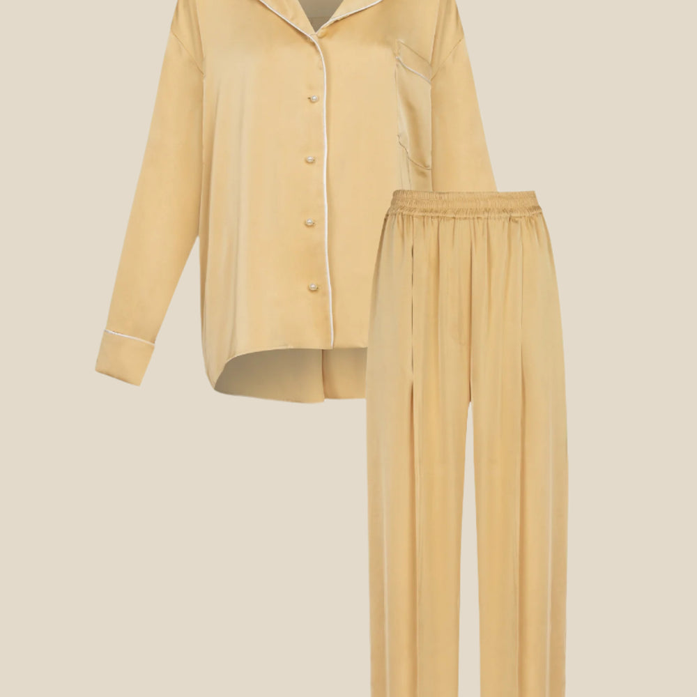 
                  
                    Дамска сатенена парти пижама - риза и дълъг панталон в златен цвят с бял кант  от теадоре 
                  
                