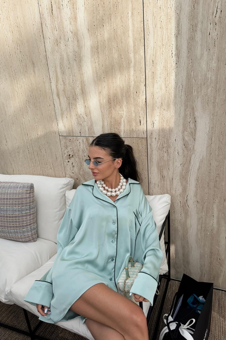 Секси, удобен и задължителен за лятната почивка, пижама сетът на теадореп е вече наличен