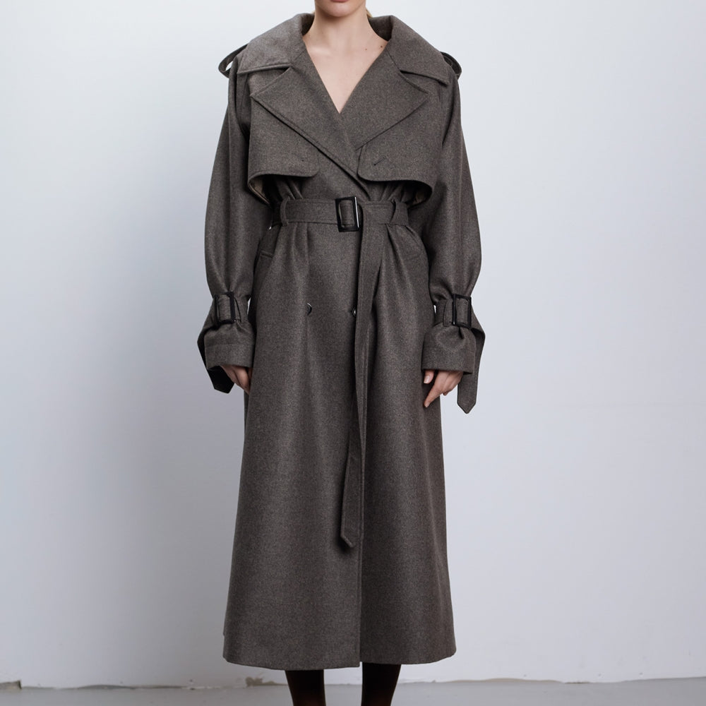 Обемно дамско палто модел тренчкот от кашмир в сиво кафяв цвят на българската модна марка теадореп