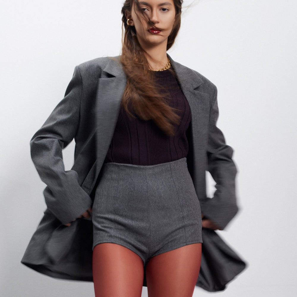 
                  
                    къси кашмирени пнаталонки от кашмир от българската топ модна марка теадореп
                  
                