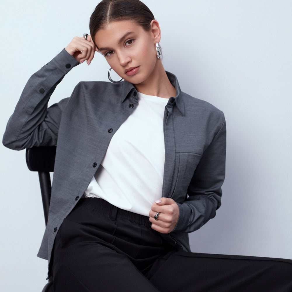 
                  
                    Top trend black trousers with wide legs of the Bulgarian fashion brand for designer clothes TeAdore P
                  
                